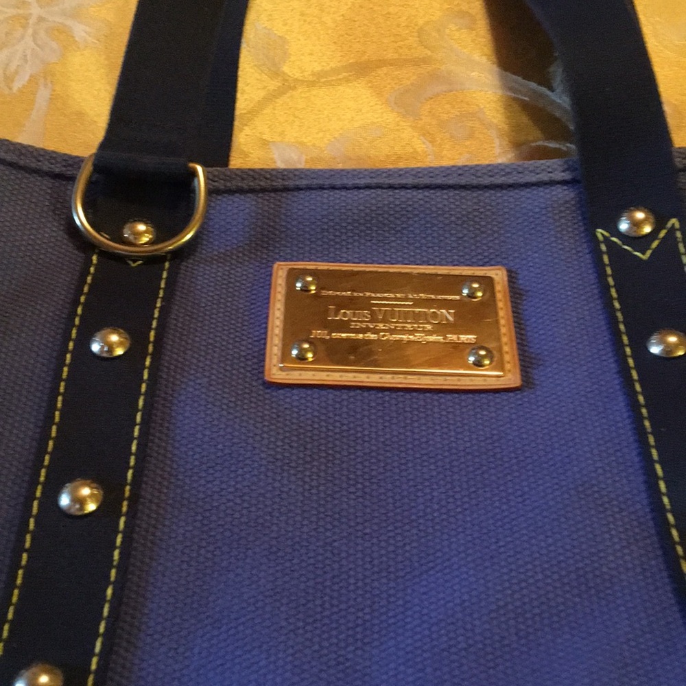 Authentic Louis Vuitton limited Cabas tote bag